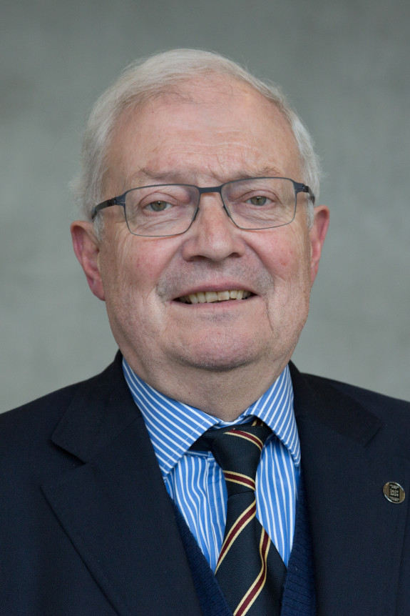 Prof. Dr. Franz Häuser